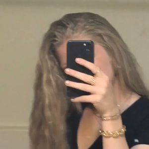 Meet your Posher, Kylee